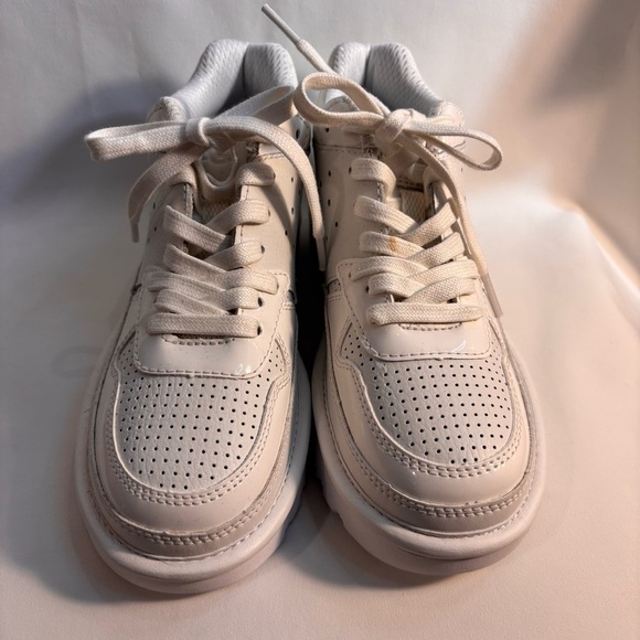 UGG Sz 6 Highland Heritage Sneakers Treadlite by UGG™ Outsole High Top Lace Up - Picture 2 of 13